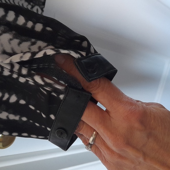 Conrad C Blouse - Picture 5 of 7